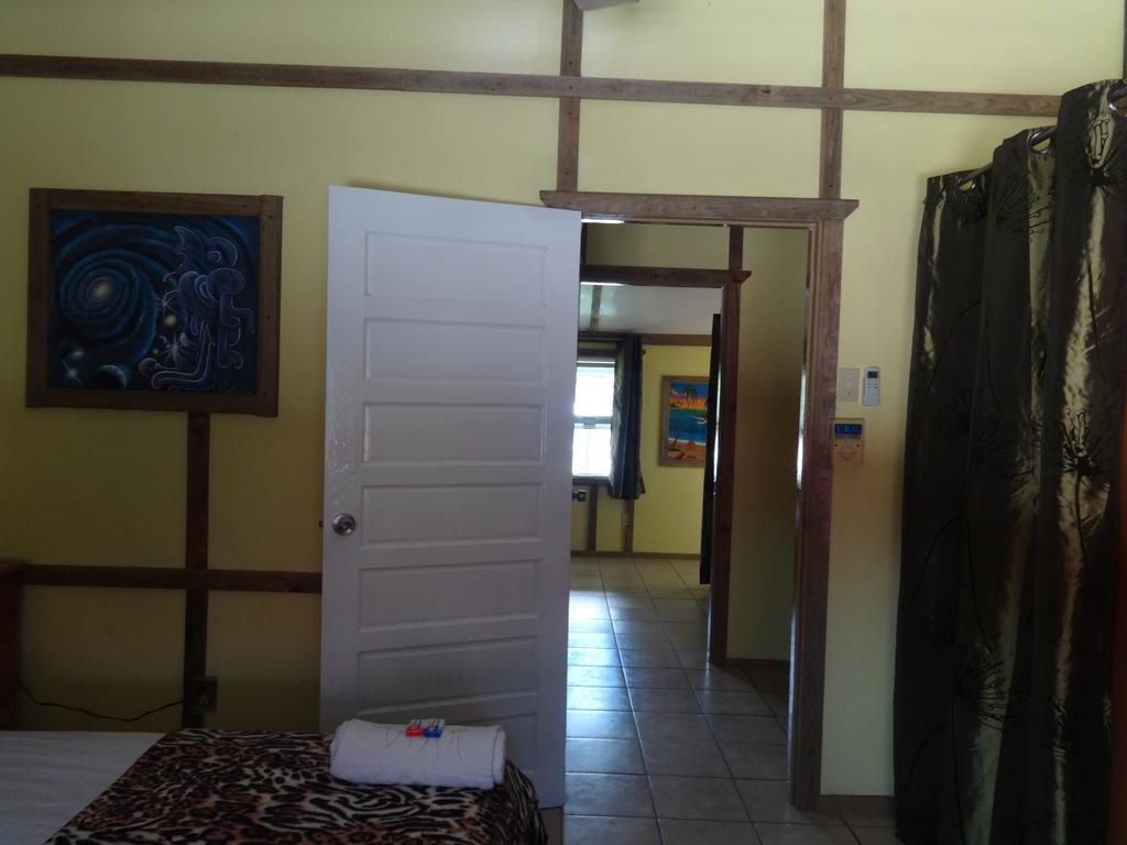 Cocopele Inn San Ignacio Exteriör bild