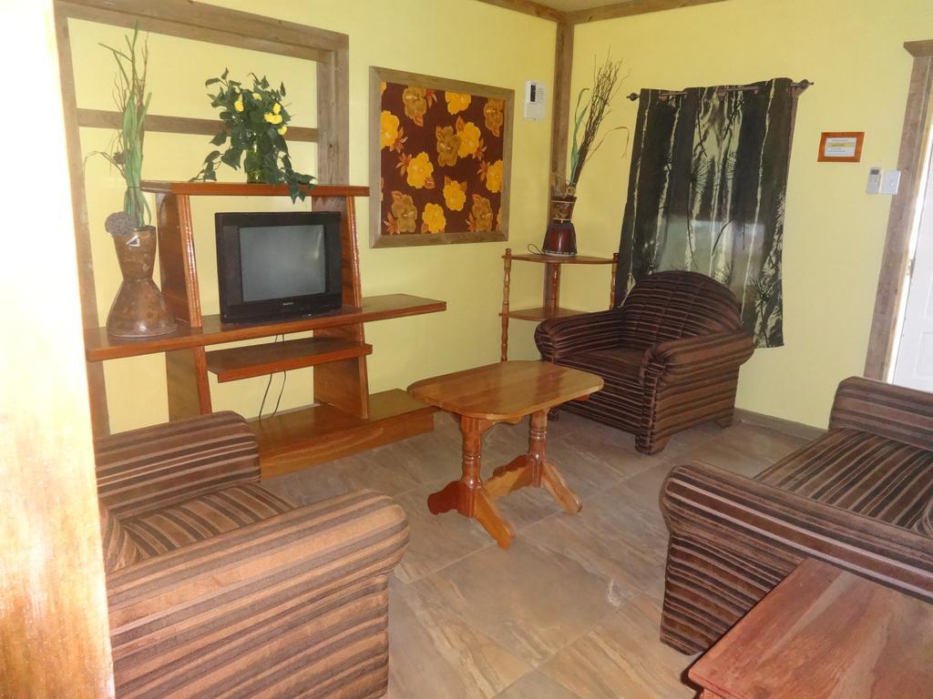Cocopele Inn San Ignacio Exteriör bild