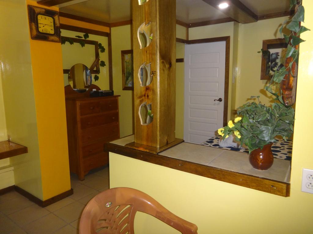 Cocopele Inn San Ignacio Exteriör bild