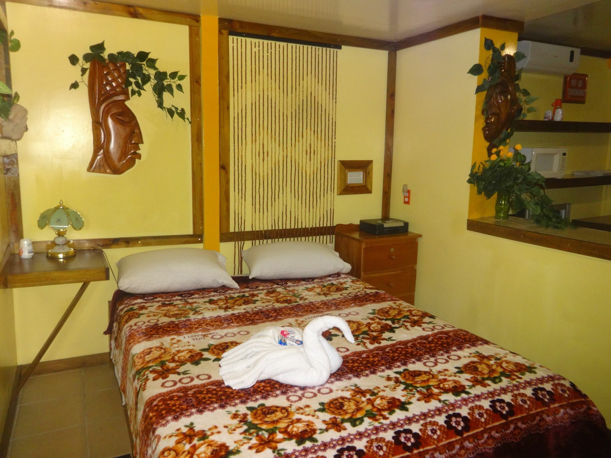 Cocopele Inn San Ignacio Exteriör bild