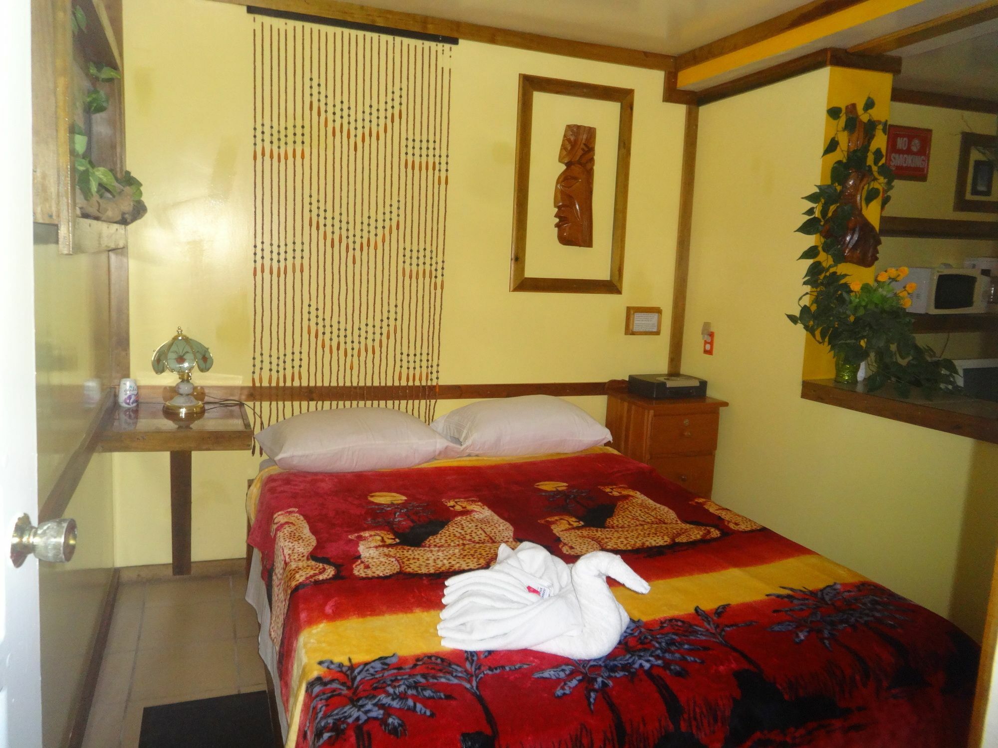 Cocopele Inn San Ignacio Exteriör bild